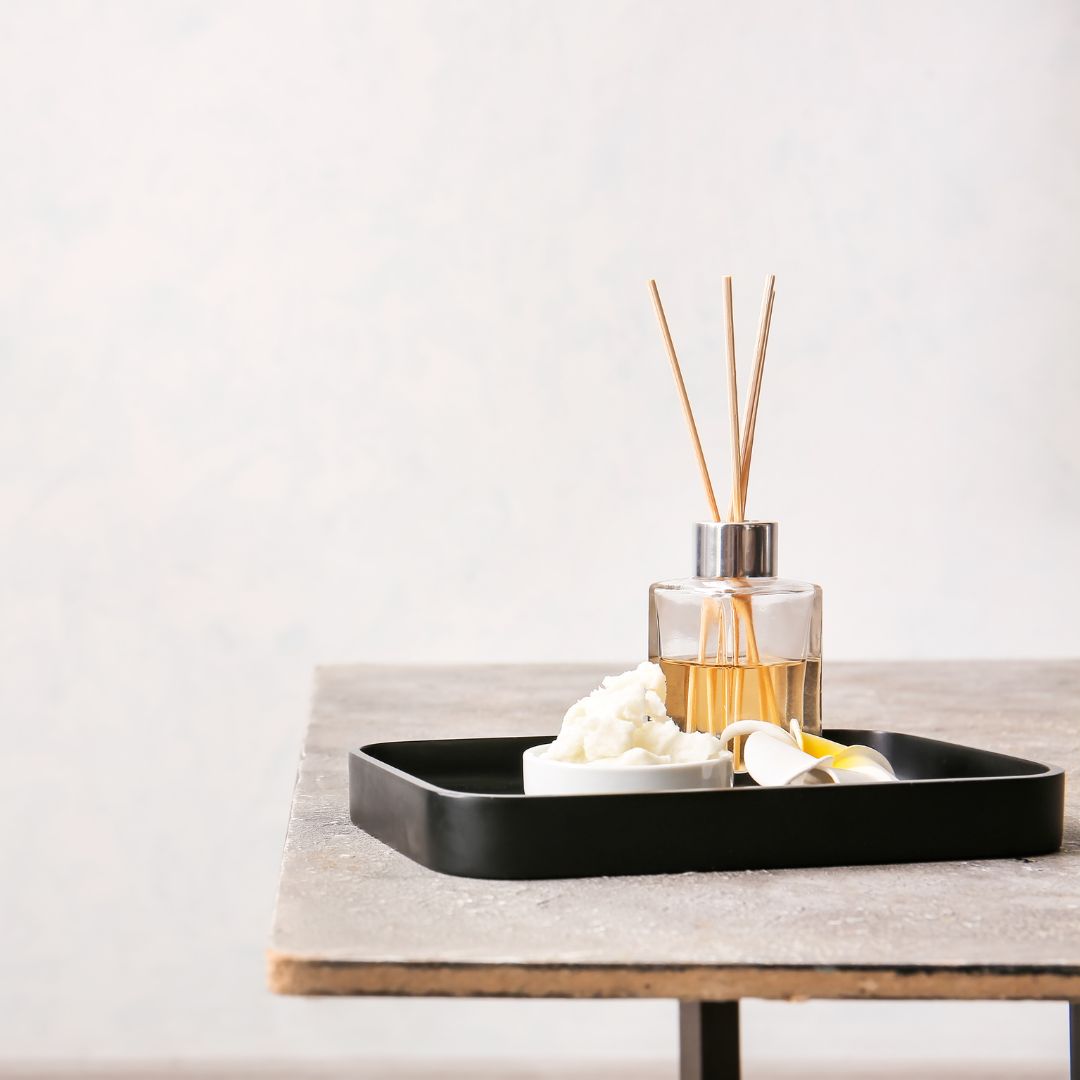 Blk & Lit Candle Bar Blk & Lit Candle Bar